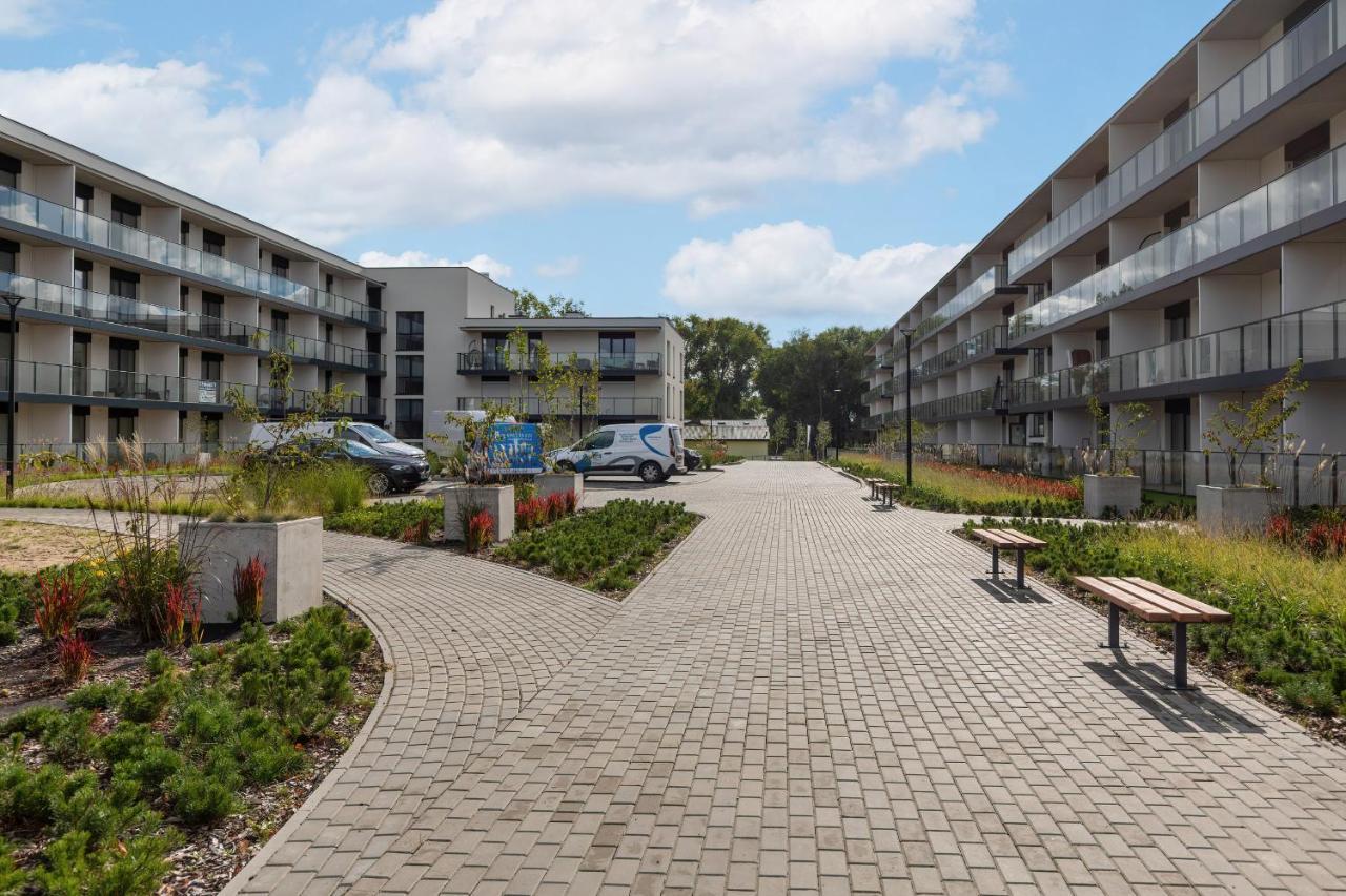 Lux Wellness Resort Apartments By The River By Renters Prestige Dziwnów Екстериор снимка