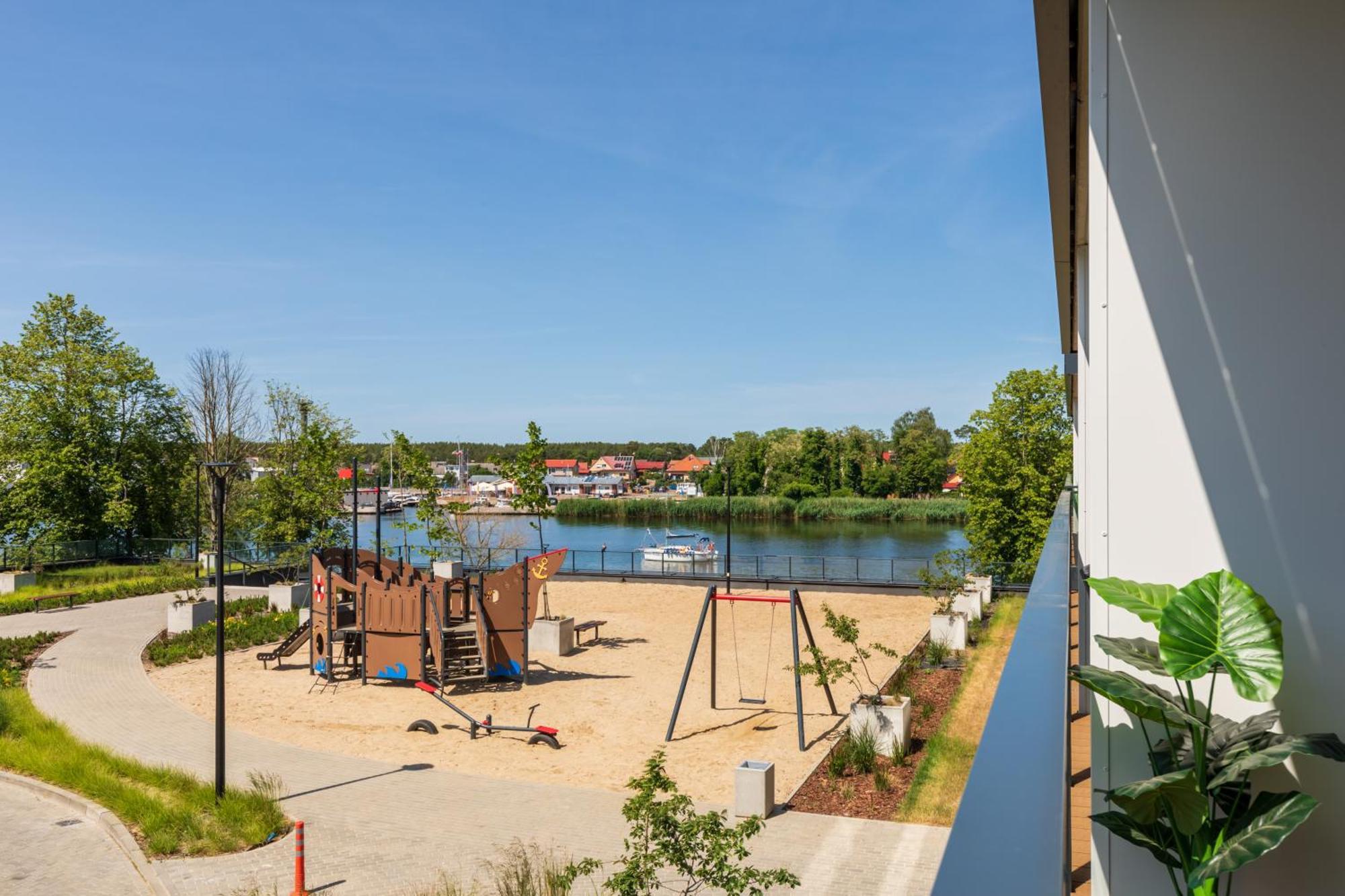 Lux Wellness Resort Apartments By The River By Renters Prestige Dziwnów Екстериор снимка